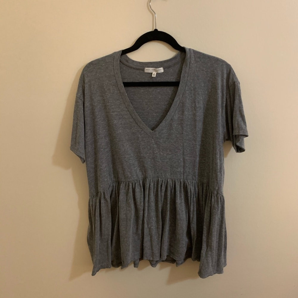 women’s v neck Urban Outfitters Truly Madly Deeply